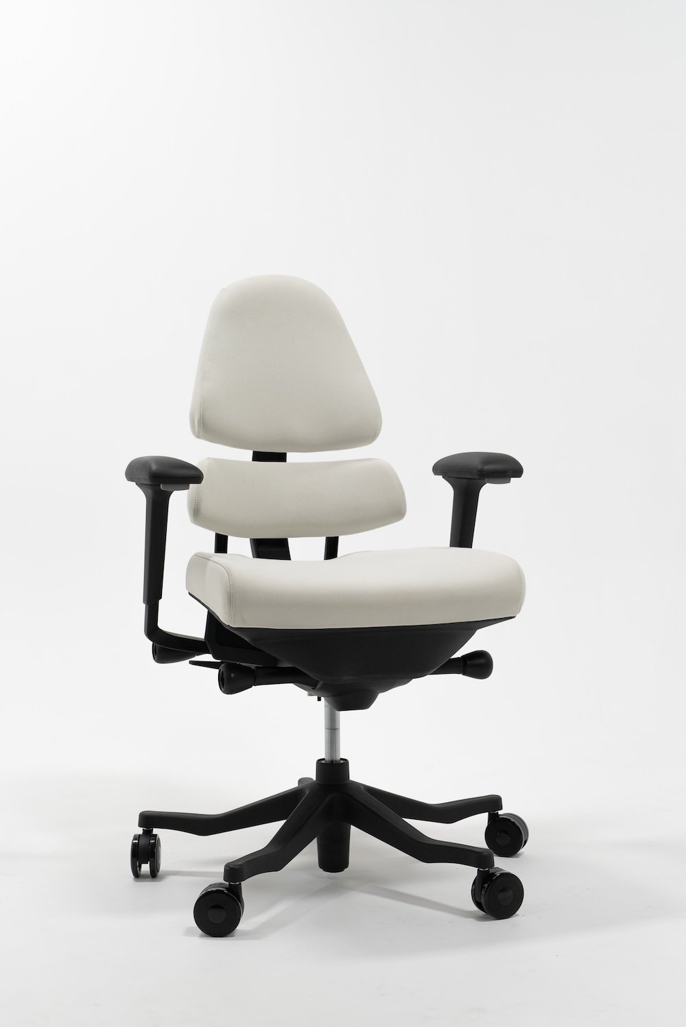 Onyx-IvoryPort-Walnut_Front